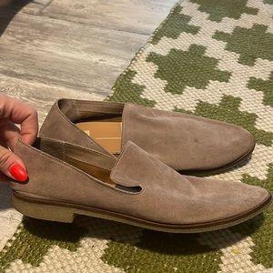 Dolce Vita! Size 8.5 Very Comfortable, Cream, Coffee Color